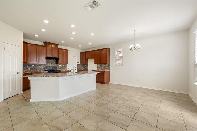 Building Photo - 3853 Legend Hill