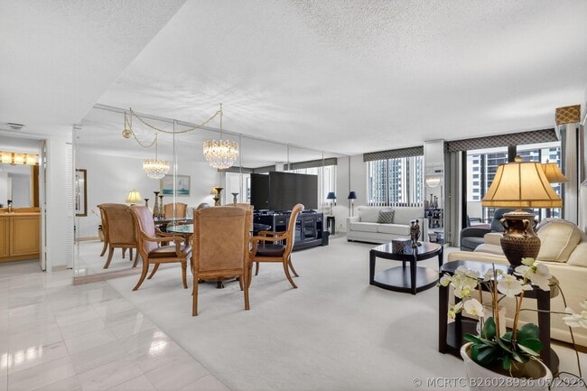 Building Photo - 3420 S Ocean Blvd