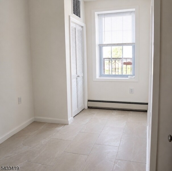 Building Photo - 138 Elmora Ave