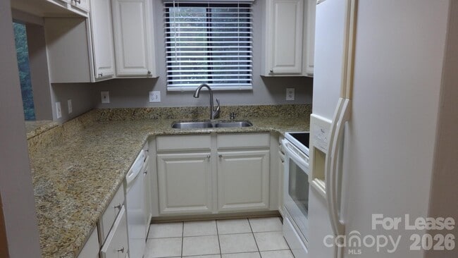 Building Photo - 122 Mallard Head Pl