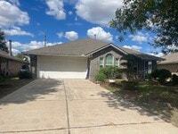 Building Photo - 7814 Log Hollow Dr