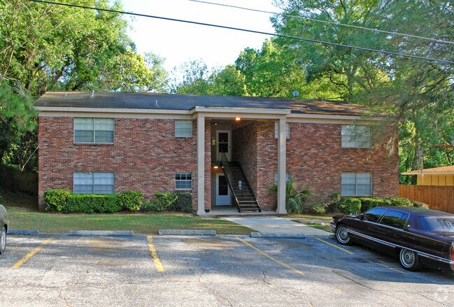 Primary Photo - 604 Mary Beth Ave
