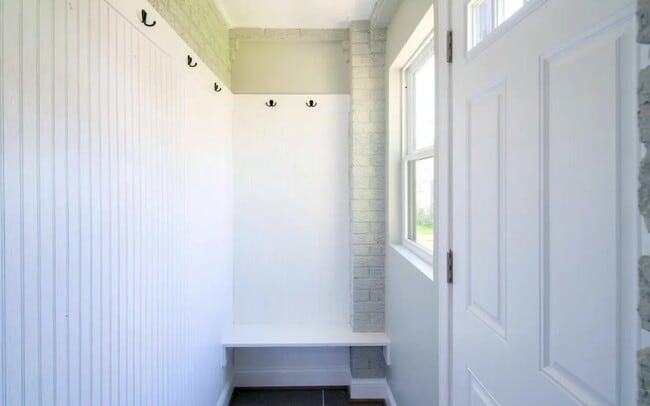 Building Photo - 4410 16th St NE