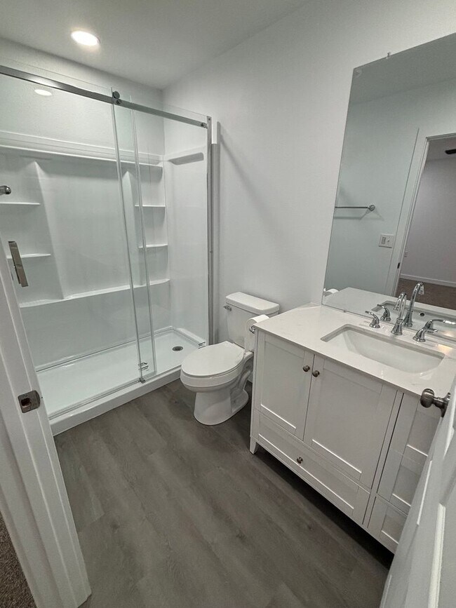 Building Photo - Brand New 3-bedroom 2 bath home with Garage