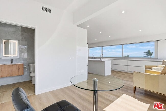 Building Photo - 18109 W Coastline Dr