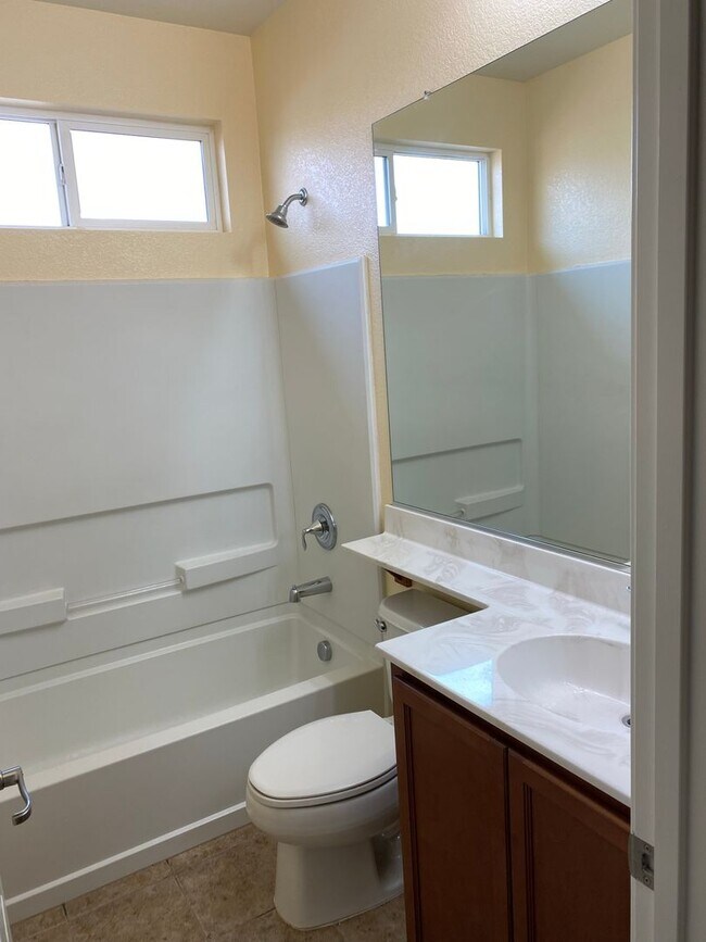 Building Photo - $2175.00 - Granite Countertops - Stainless...