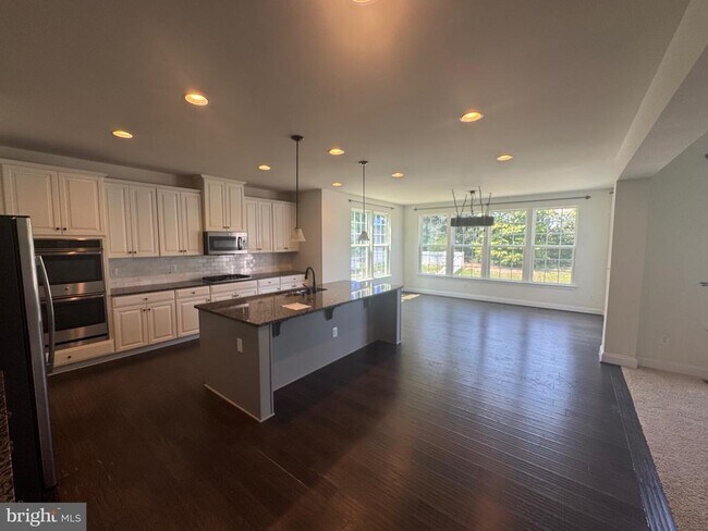 Building Photo - 53 Liberty Knolls Dr