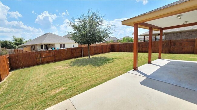 Building Photo - 3017 Open Plain Dr