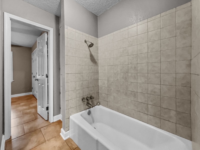 Building Photo - 1815 Senator St