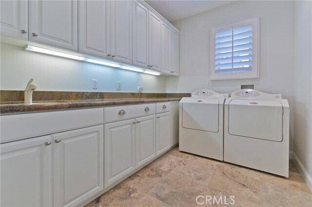 Building Photo - 55495 Royal St George