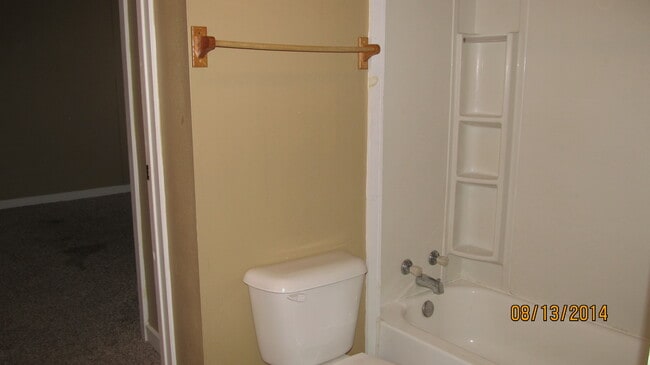 Building Photo - NOW PRE-LEASING! AVAILABLE LATE JJULY - 1713 23rd Street