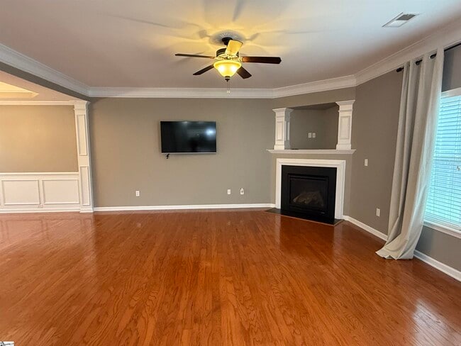 Building Photo - 30 Chapel Hill Ln
