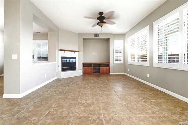 Building Photo - 29056 Barcelona Ct