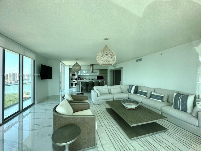 Building Photo - 330 Sunny Isles Blvd