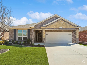 Building Photo - 444 Delgany Trail