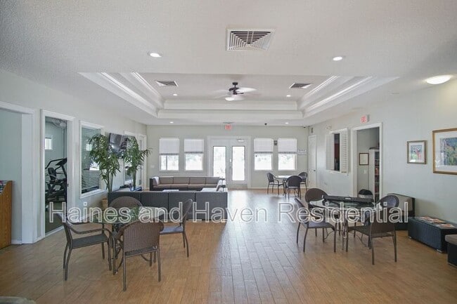 Building Photo - 12201 Indian Creek Dr