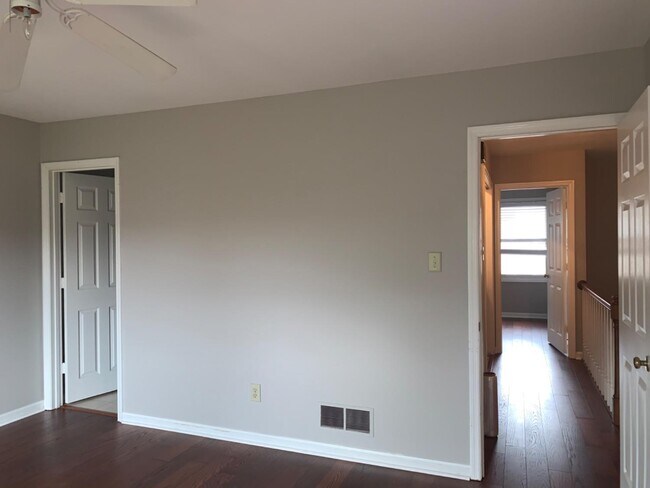 Building Photo - 1129 Turkey Foot Rd