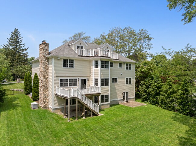Building Photo - 57 Overbrook Dr