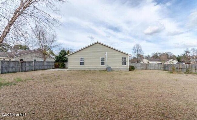 Building Photo - 304 Cornsilk Ct