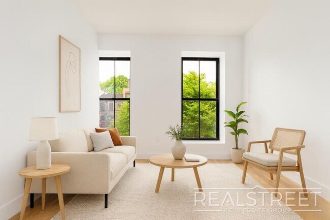 Primary Photo - 3 bedroom in BROOKLYN NY 11221