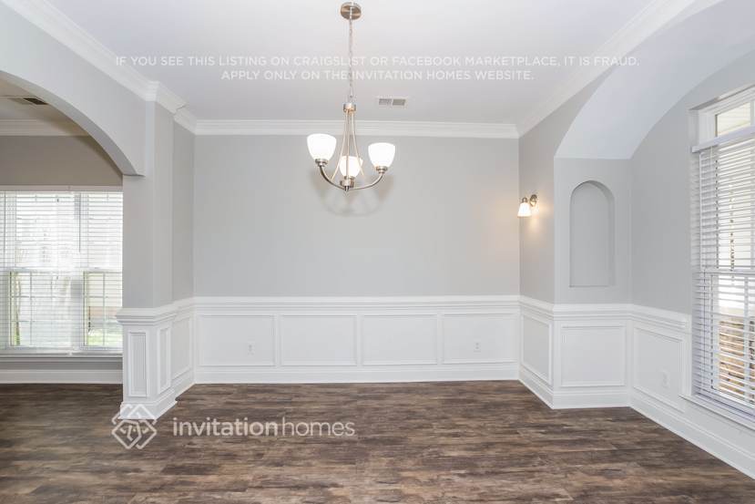 Building Photo - 13052 Meadowmere Rd