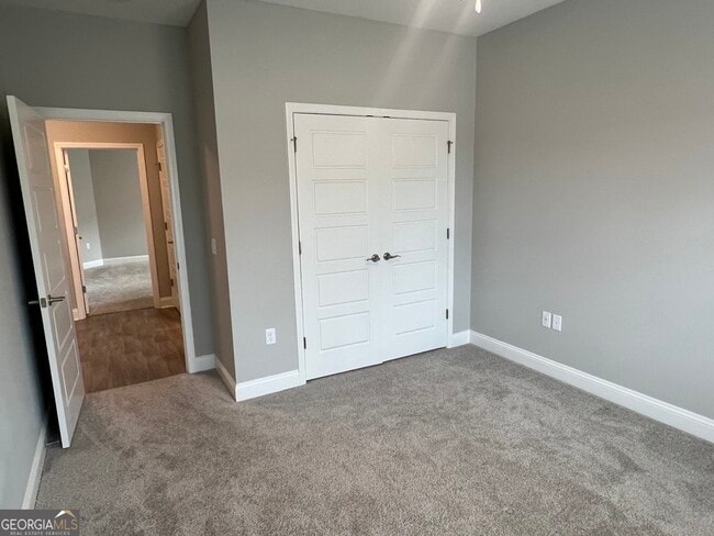 Building Photo - 102 Richard Lee Dr