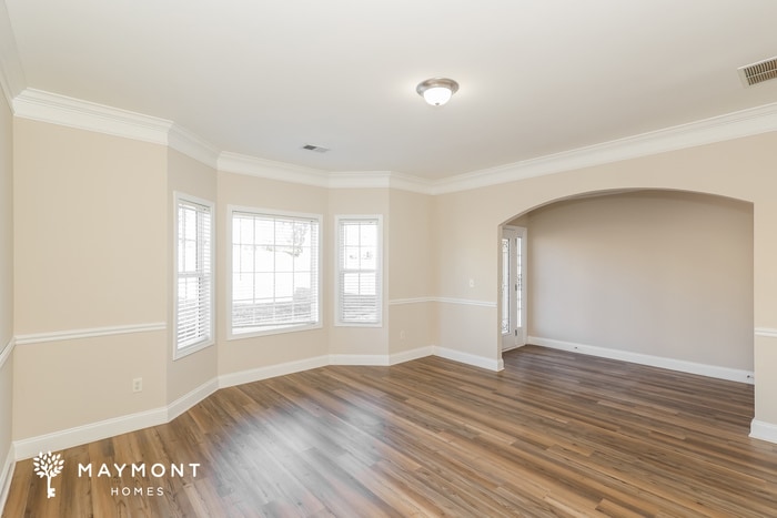 Building Photo - 6013 Locklear Way