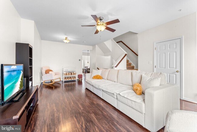 Building Photo - 2552 Blue Water Blvd