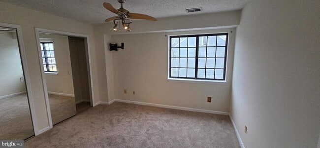 Building Photo - 7005 Birkenhead Pl