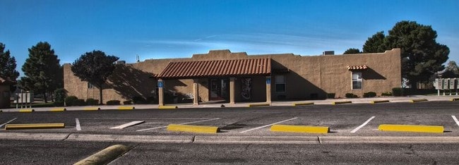 Building Photo - Mission Estates