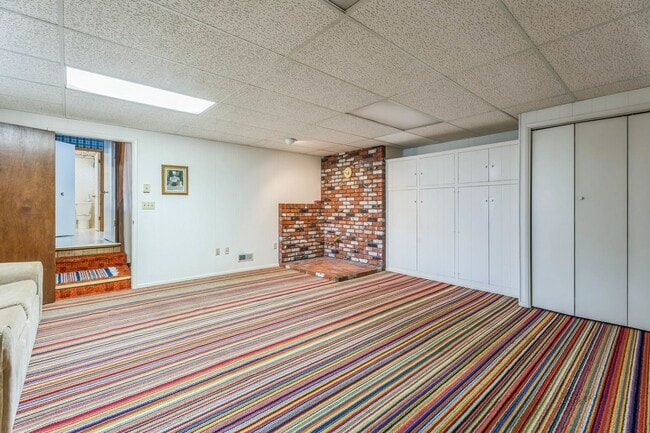 Building Photo - 2780 NE Jackson School Rd