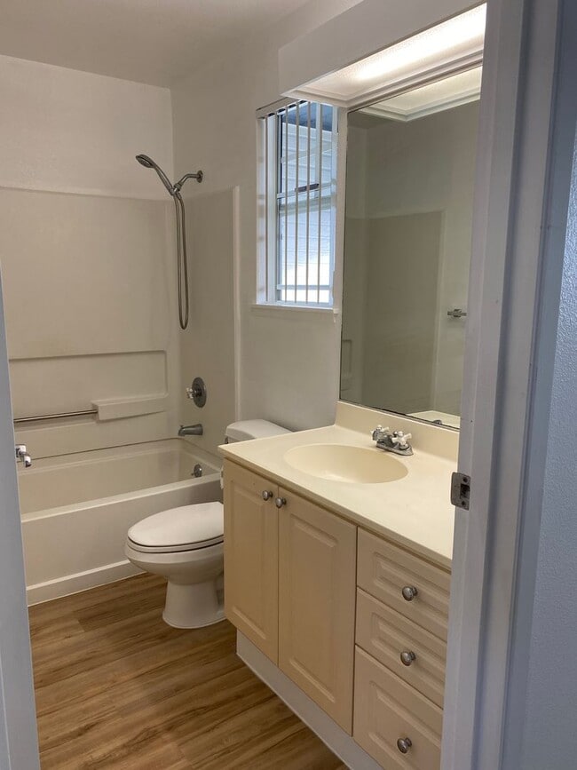 Building Photo - Kuulako - Mililani Mauka 2-BR, 2-BA, 2-Parking