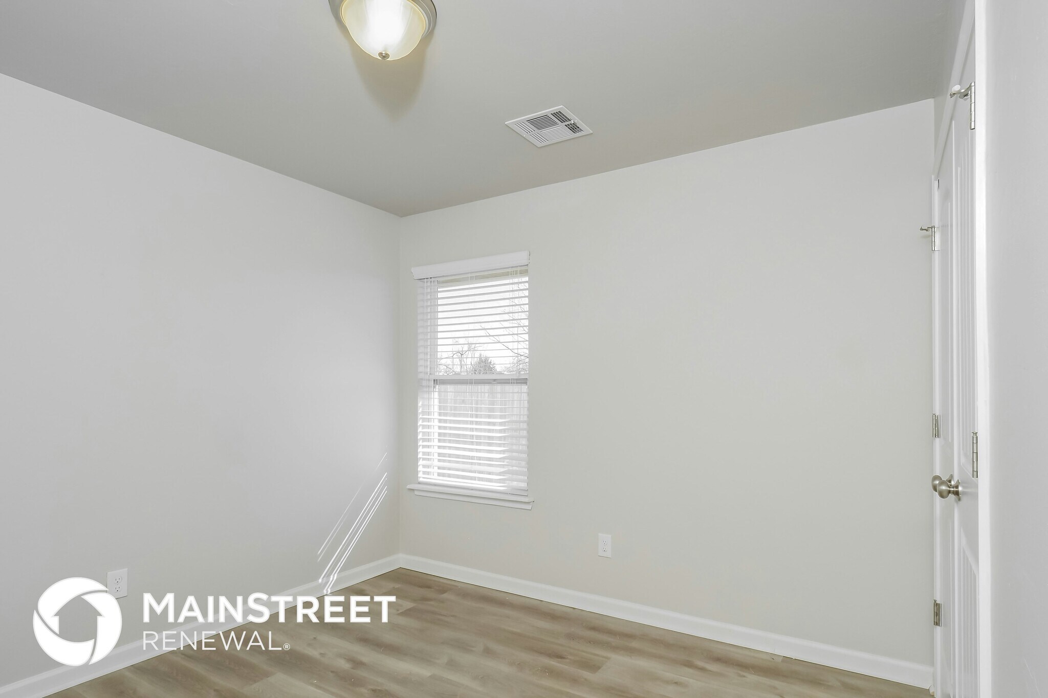 Building Photo - 5800 Marblewood Dr