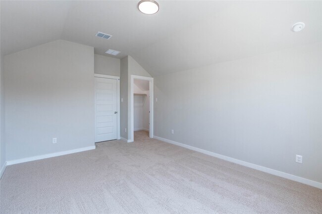 Building Photo - 712 Melody Hl Dr