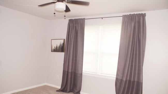 Building Photo - 3957 Kiwanis Loop