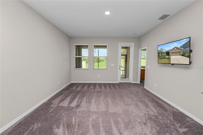 Building Photo - 6577 Great Bear Dr