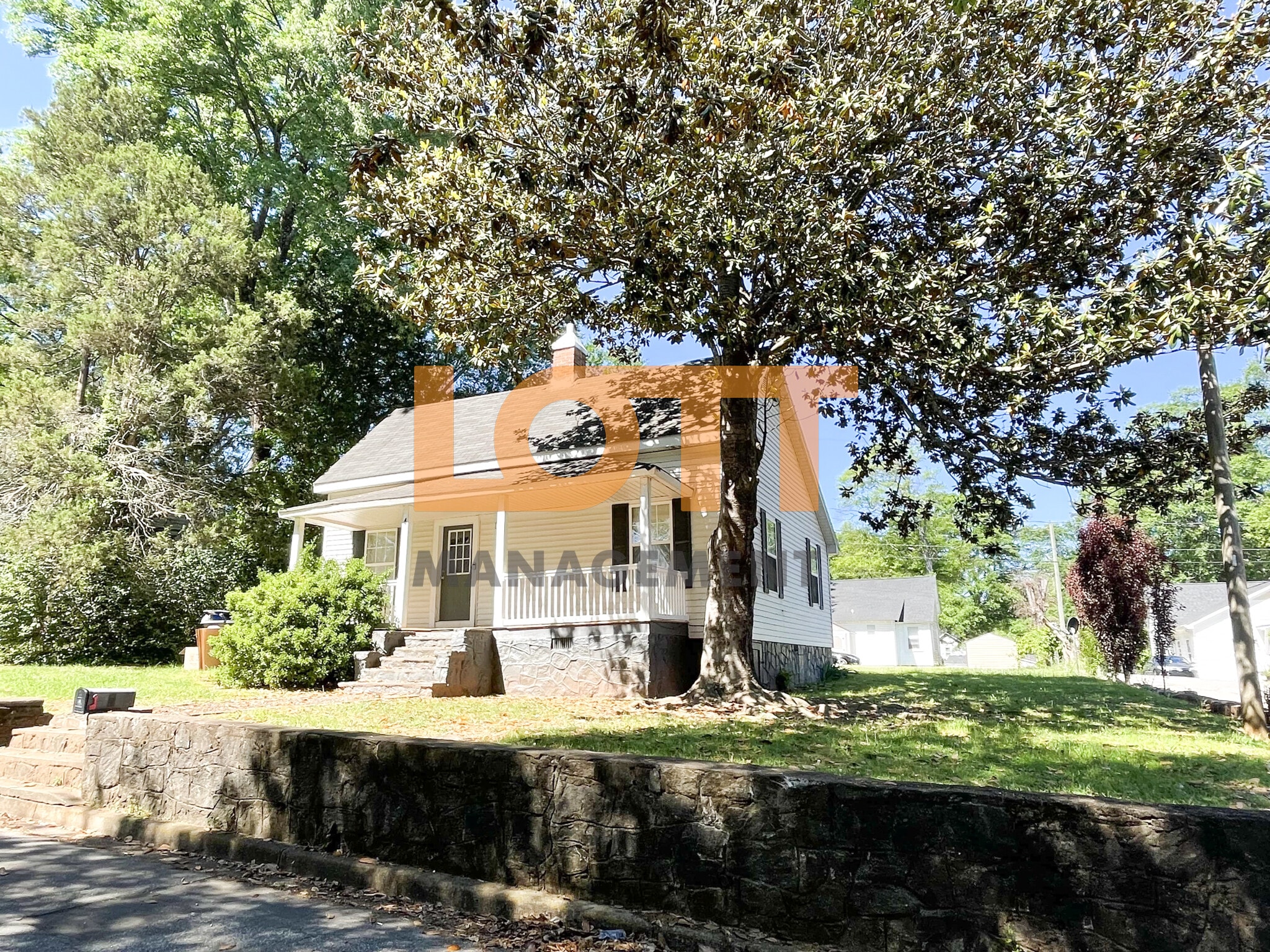 Building Photo - 4 Pelzer St