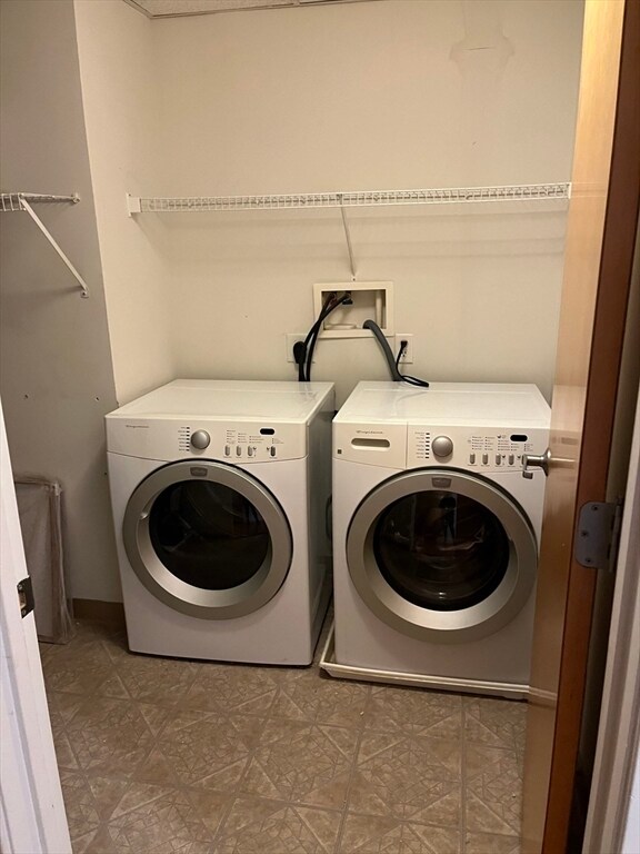 Building Photo - 160 Fremont St