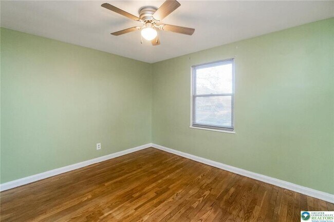 Building Photo - 240 Palmer St