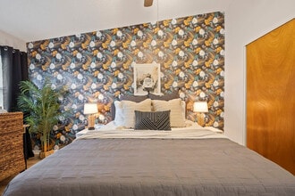 Building Photo - 432 N 1st St