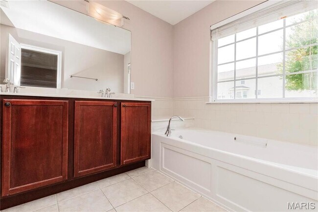 Building Photo - 4344 Westhampton Pl Cir