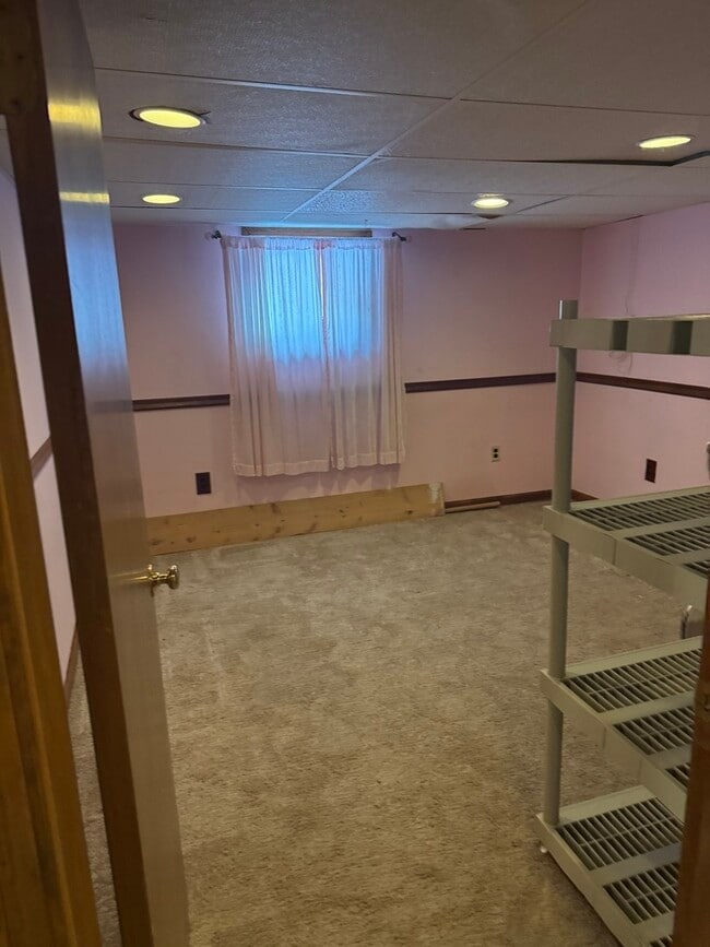 Building Photo - 21 Glenwood St