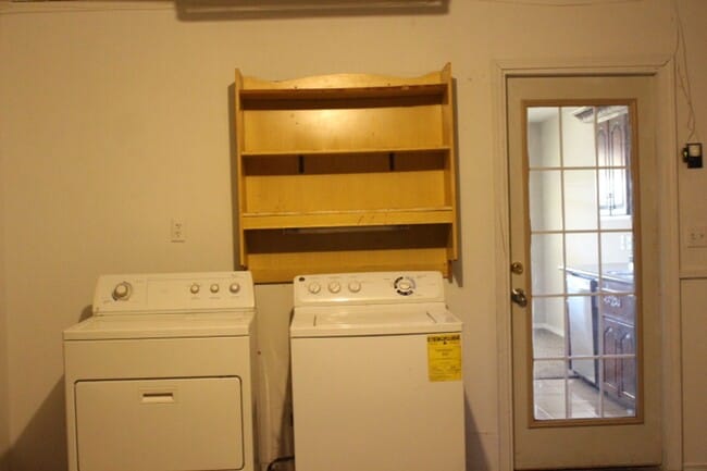 Building Photo - 313 SW 72nd St