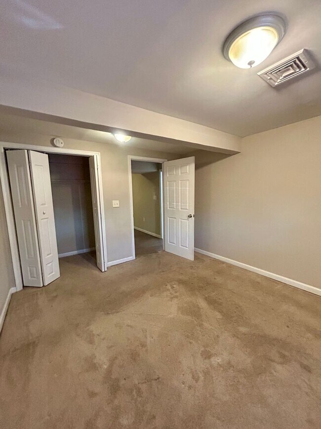 Building Photo - 3-bedroom Cape Cod in Susquehanna District