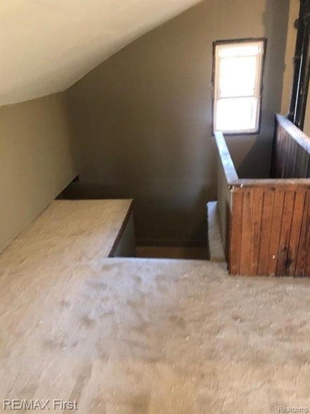 Building Photo - 13934 Montrose St