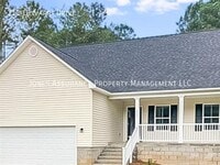 Building Photo - 211 Olivarri Dr