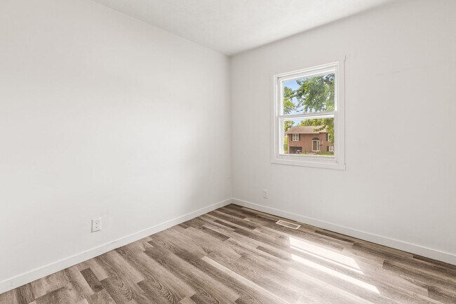 Building Photo - Coming Soon April 1st