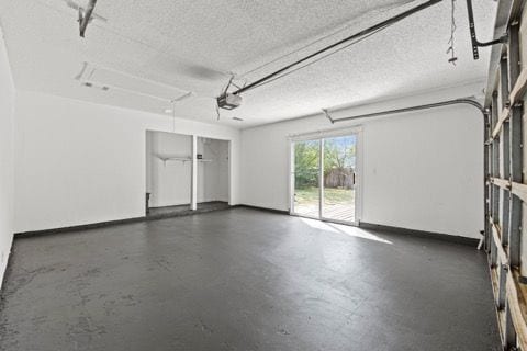 Building Photo - 6000 Cool Springs Dr