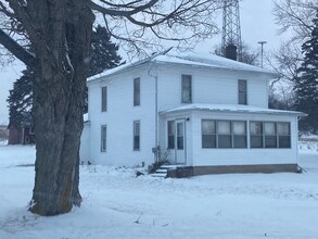 Building Photo - 21163 Junction Rd