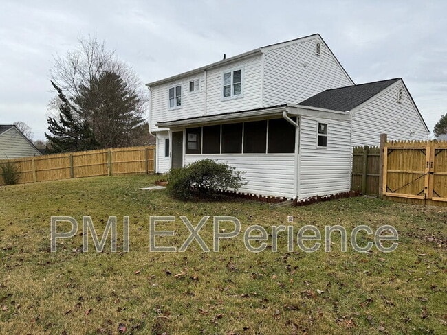 Building Photo - 9806 Ambler Ln